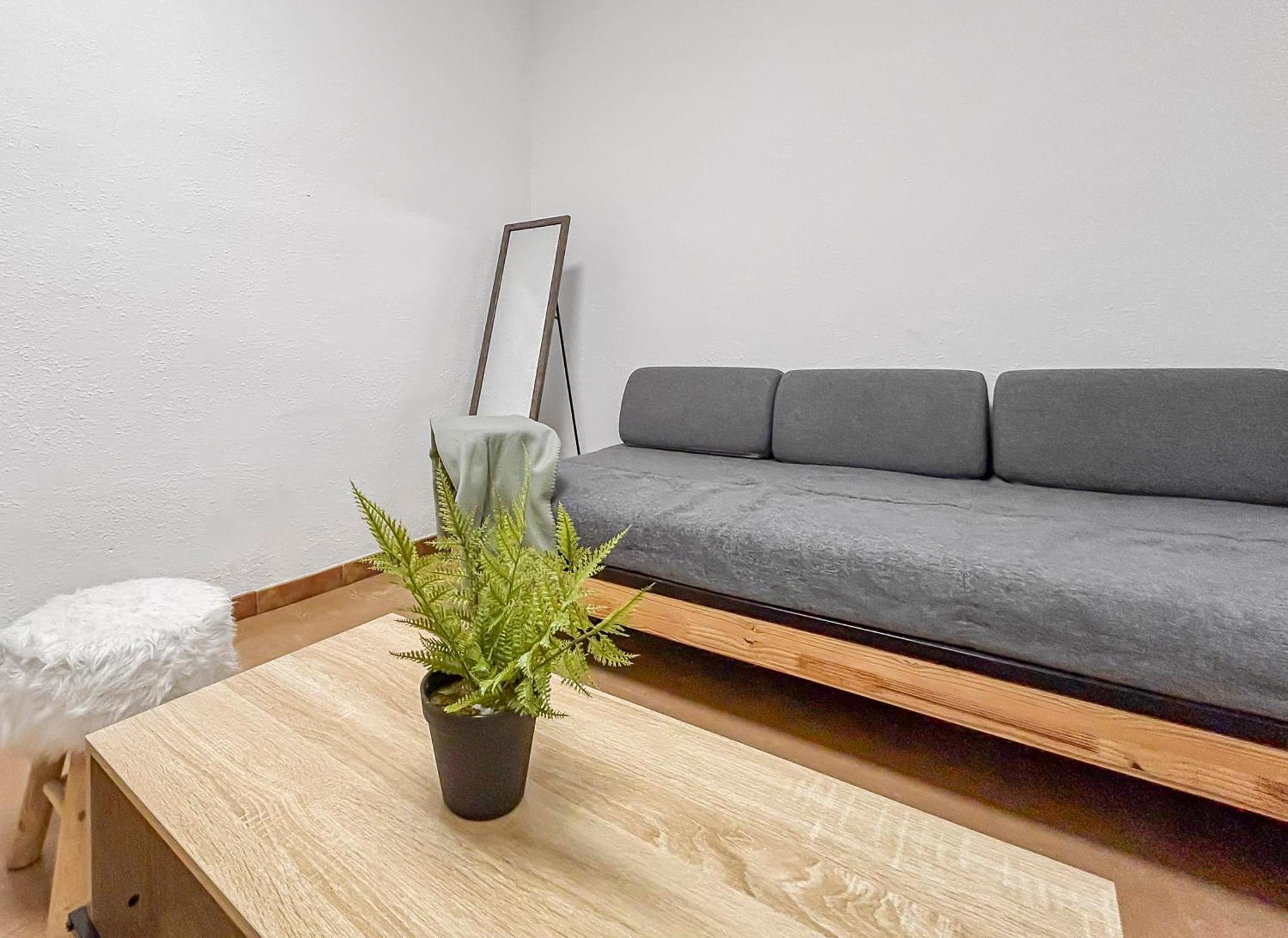 T2, Ideal Pour Explorer A Pied * Perpignan